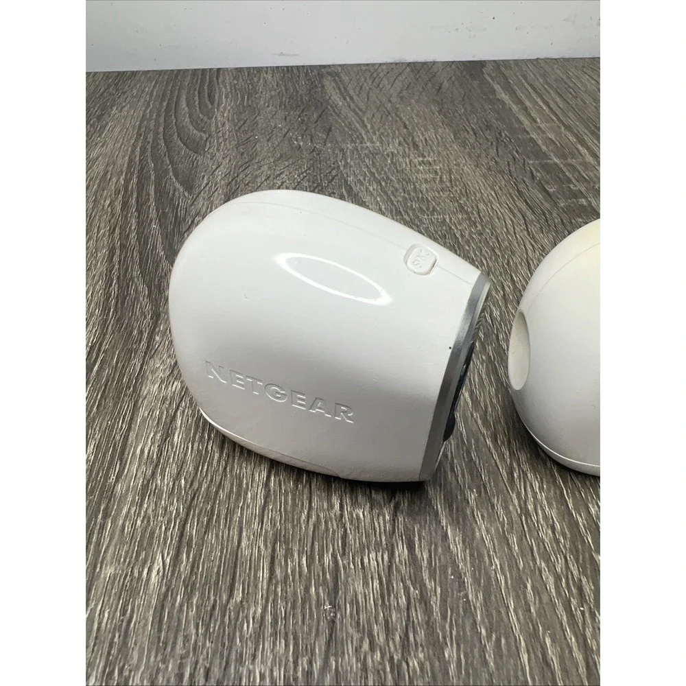 Netgear Arlo VMC3030 Wireless HD Security Camera Lot 2 White Indoor Outdoor Add